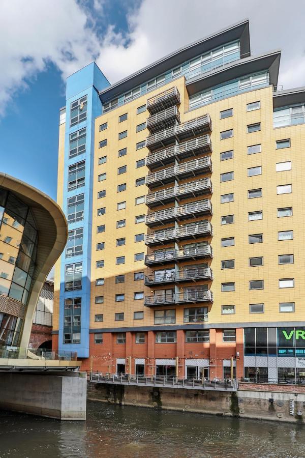 Leeds Most Stunning Penthouse! - Sleeps 8 Apartment Exterior photo